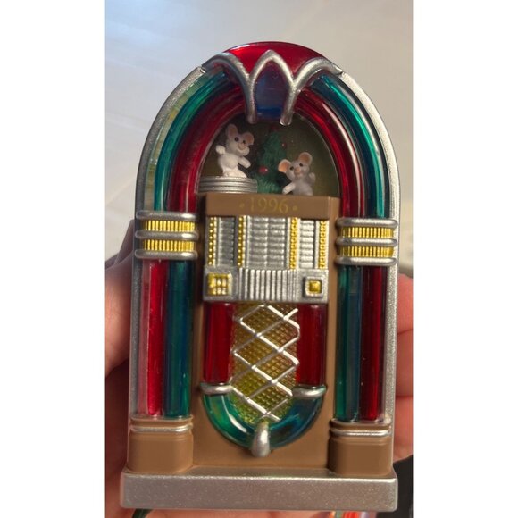 Hallmark Keepsake Ornament Magic Jukebox Party Light & Music Christmas 1996 - Picture 6 of 8
